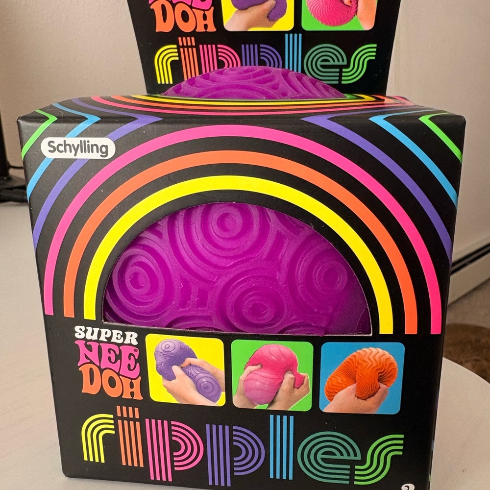 Super NeeDoh Ripples Sensory Squishy Ball - Purple